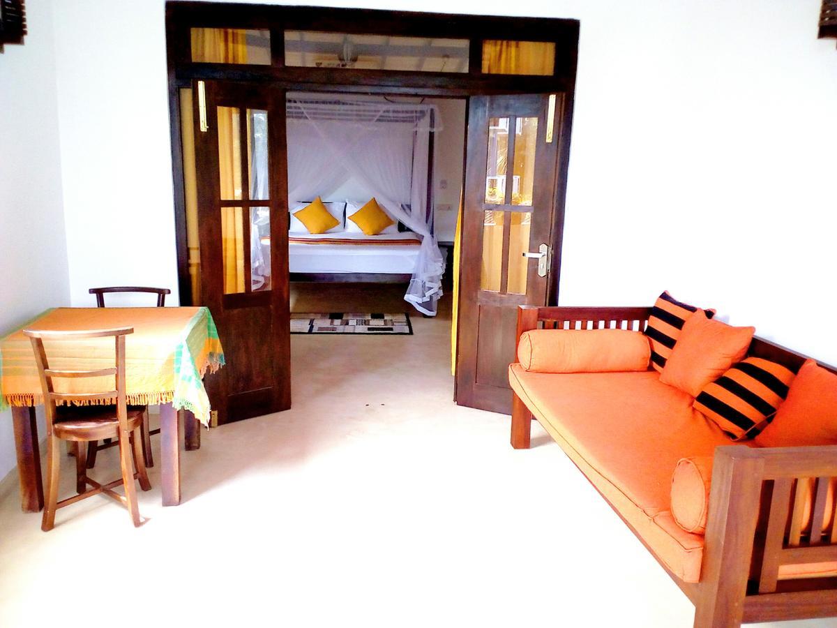 Sleepy Head Guesthouse Unawatuna Exterior photo